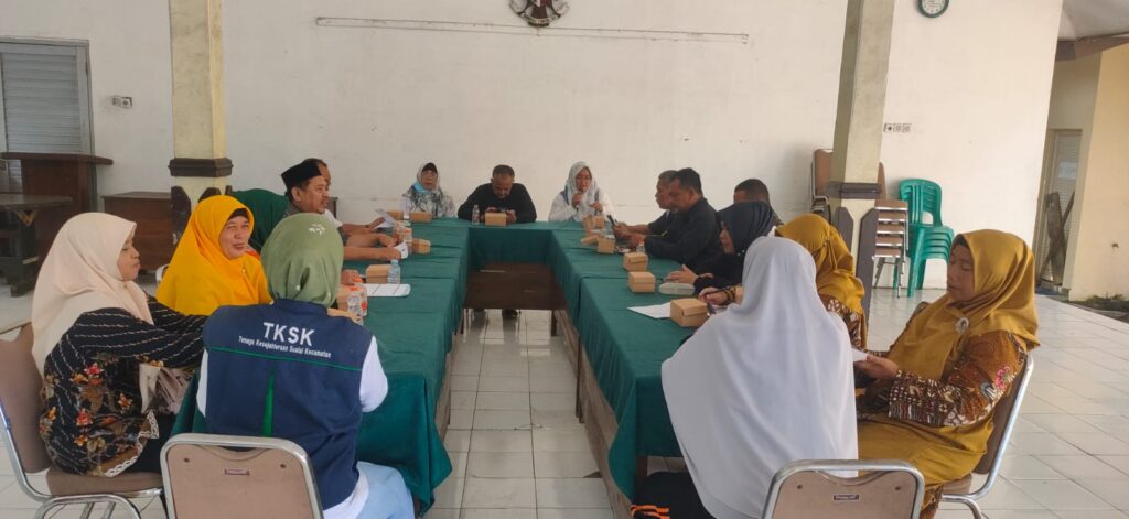 IMG-20241122-WA0003-1024x471 KOLABORASI LINTAS SEKTOR : PLKB DAN PEMERINTAH KECAMATAN WIRADESA GELAR MINI LOKAKARYA PERCEPATAN PENURUNAN STUNTING %gambar